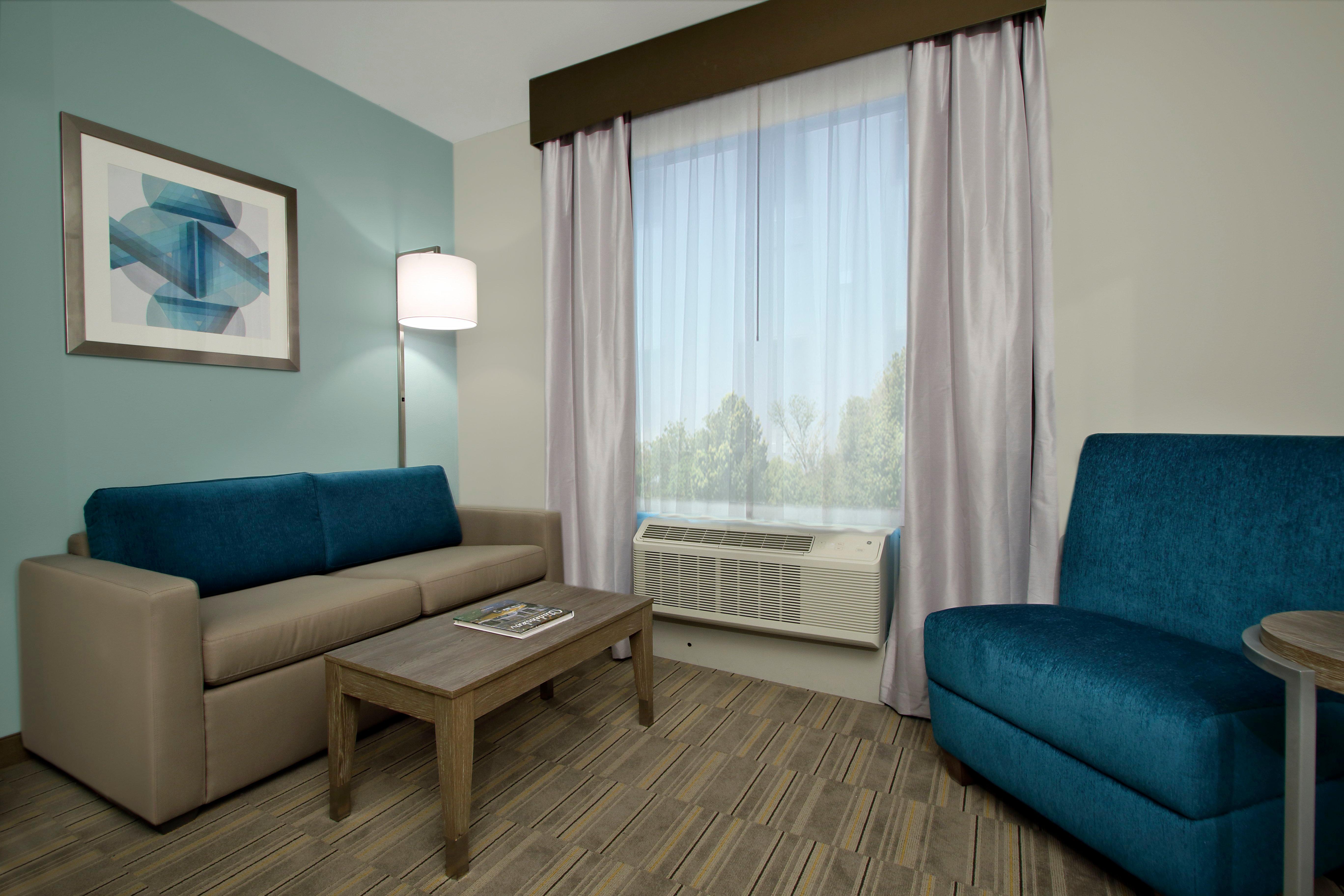 Holiday Inn Express & Suites - Lake Charles South Casino Area By Ihg Eksteriør billede