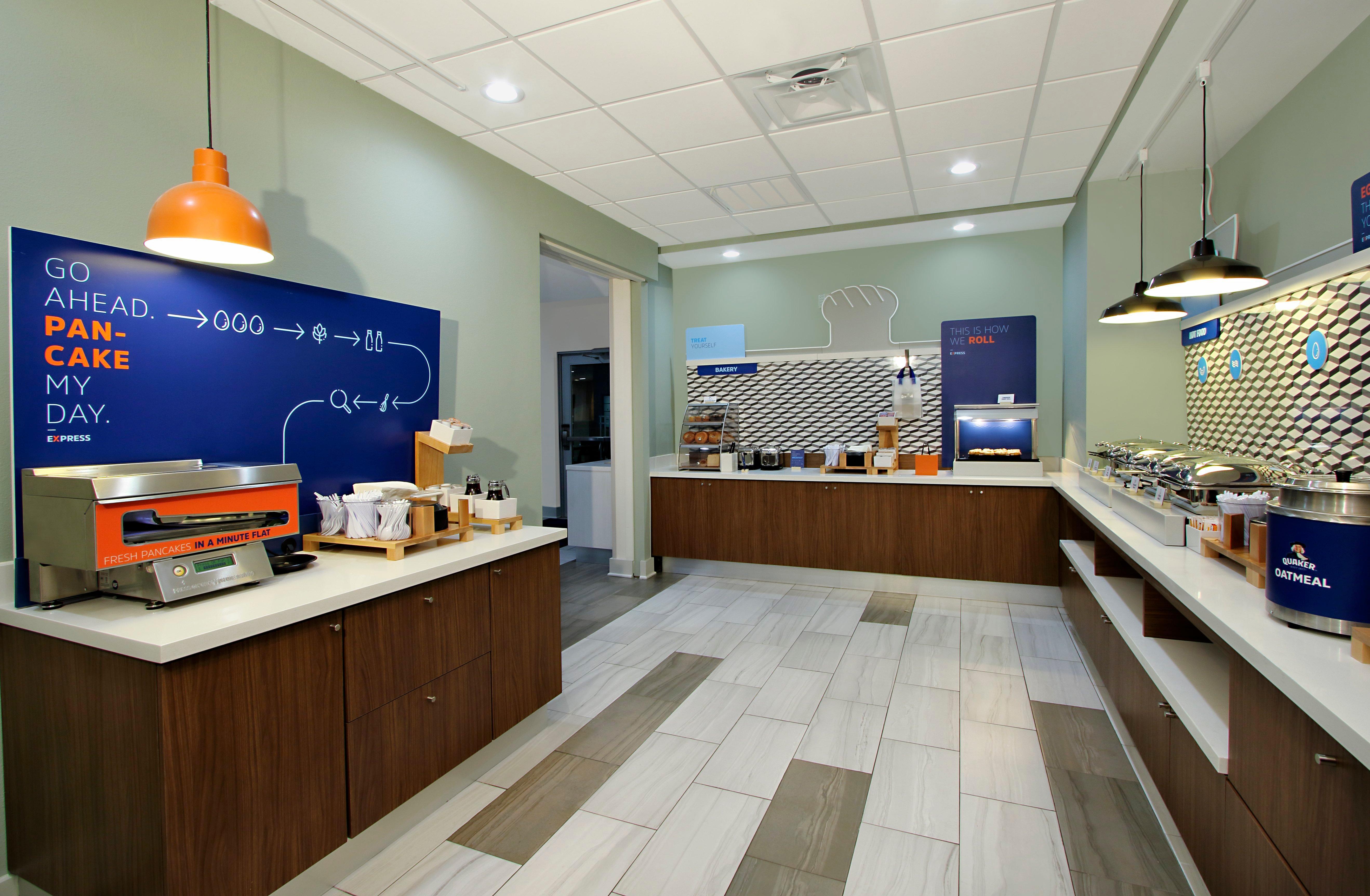 Holiday Inn Express & Suites - Lake Charles South Casino Area By Ihg Eksteriør billede