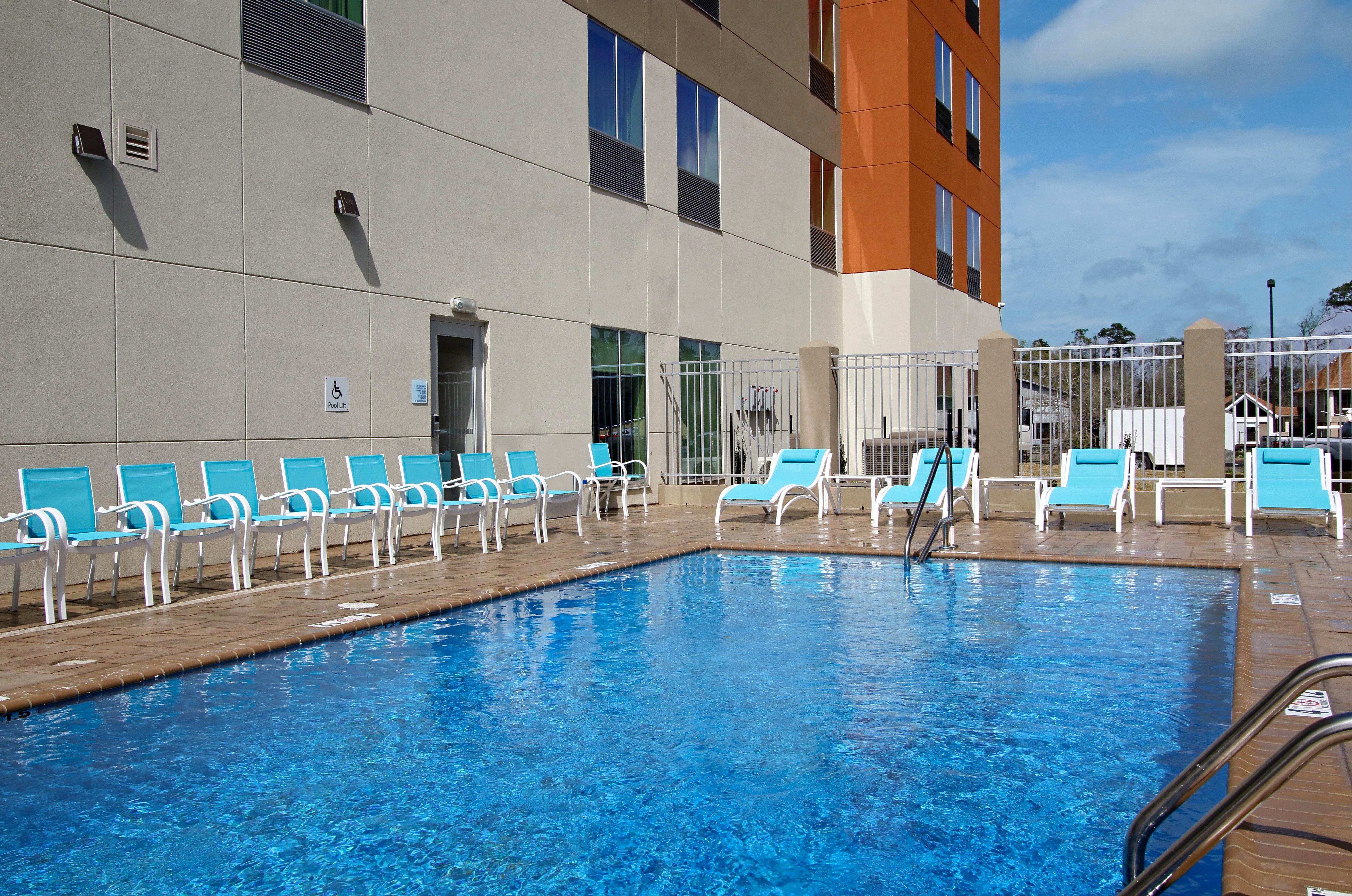 Holiday Inn Express & Suites - Lake Charles South Casino Area By Ihg Eksteriør billede